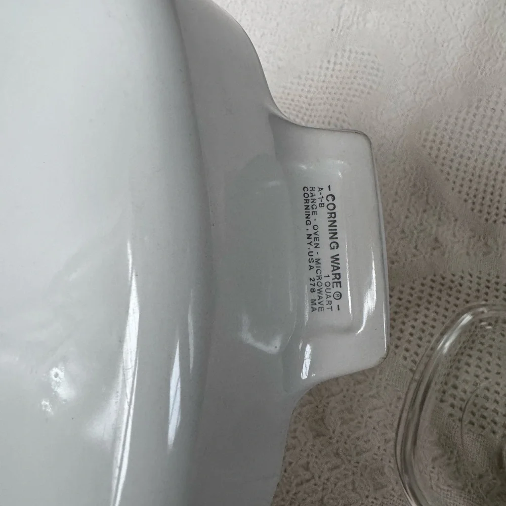 Set of Vintage Corning Ovenware